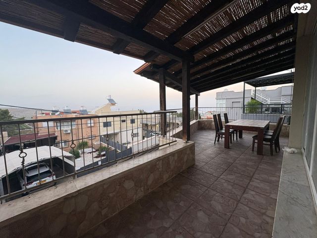 בית פרטי/ קוטג', הנביאים, בן גוריון, טבריה