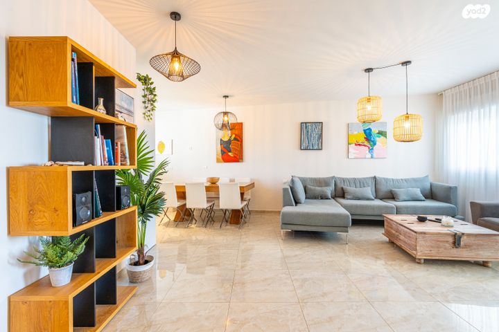 דירה, שדרות ברוך בוארון 6, גבעת אולגה, חדרה