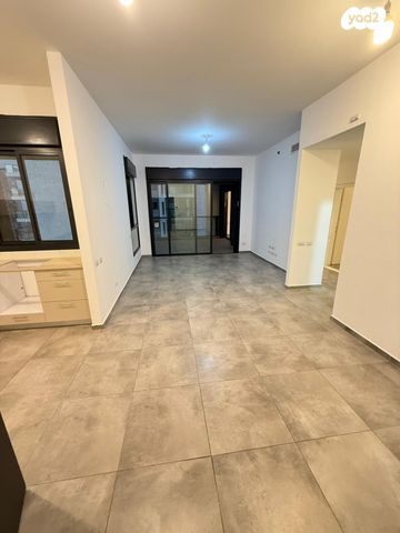 דירה, עפרה חזה 9, בת ים