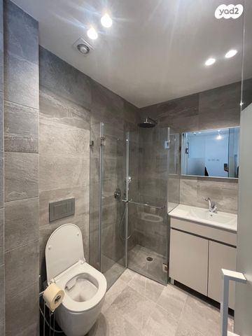 דירה, שדרות בן ציון, הצפון הישן - דרום, תל אביב יפו