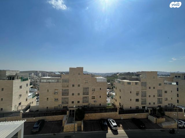 דירה, אלעזר מנחם גלרנטר, חומת שמואל, הר חומה, ירושלים