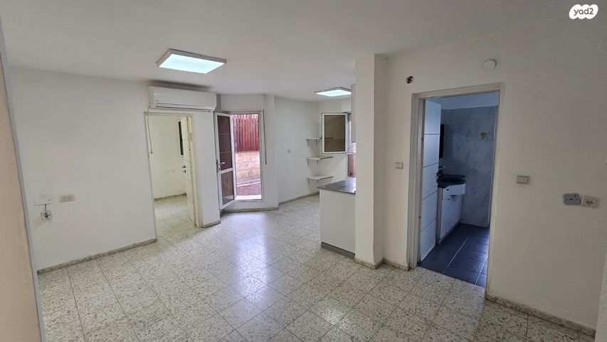 דירת גן, השליו, גילה, ירושלים