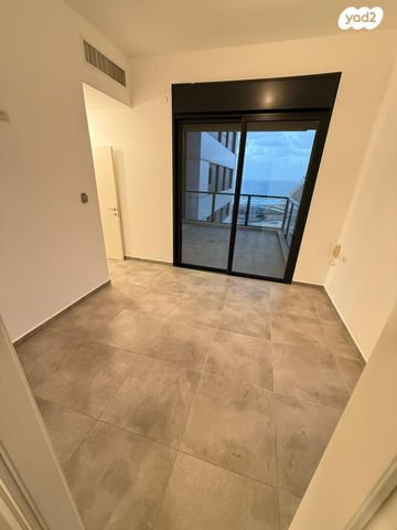 דירה, עפרה חזה 9, בת ים