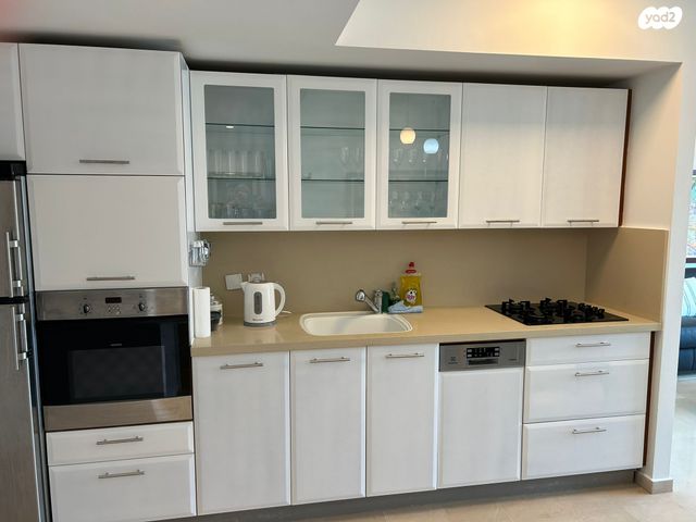 דירה, השונית, מרינה, הרצליה