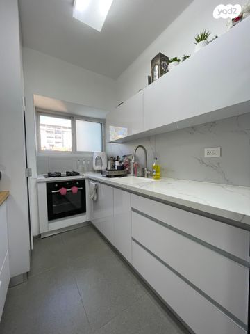 דירה, המצודה, תל גיבורים, חולון