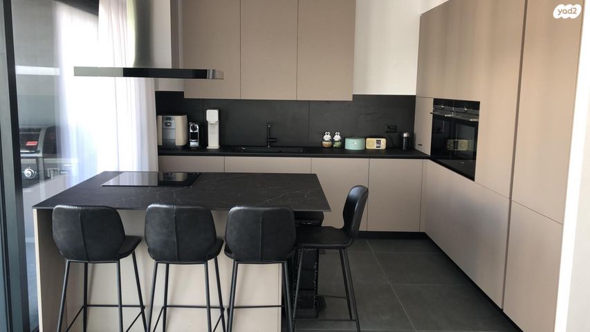 דירה, אריק איינשטיין 3, דרום חדש, פארק הים, בת ים