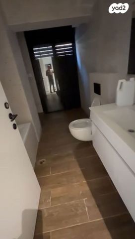 דירת גן, עין גנים, עין גנים, פתח תקווה