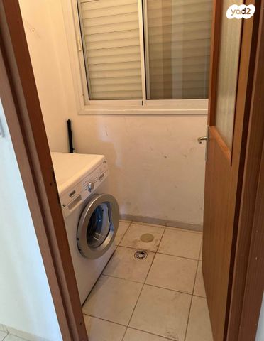 דירה, כליל החורש, רמות יצחק, נשר