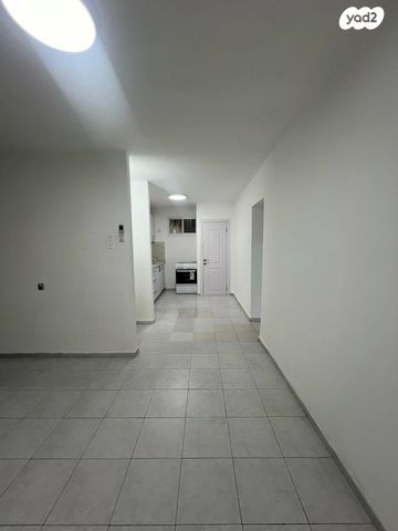 דירה, צה"ל, המיסדים, כרמיאל