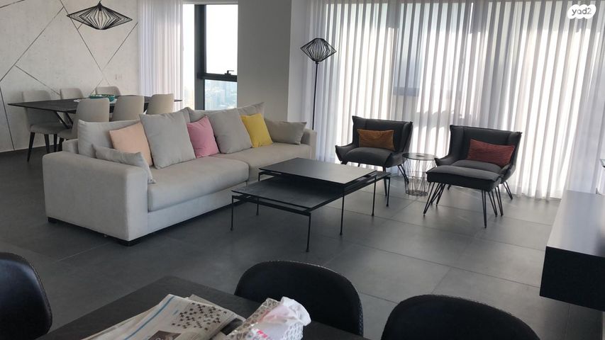 דירה, אריק איינשטיין 3, דרום חדש, פארק הים, בת ים