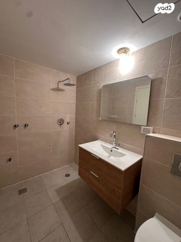 דירה, מירון 1, נווה שאנן, תל אביב יפו