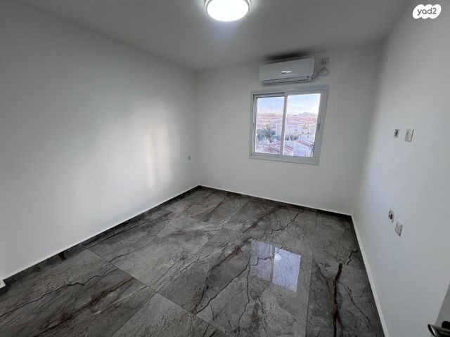 דירה, צה"ל 1, רובע ג', אריאל