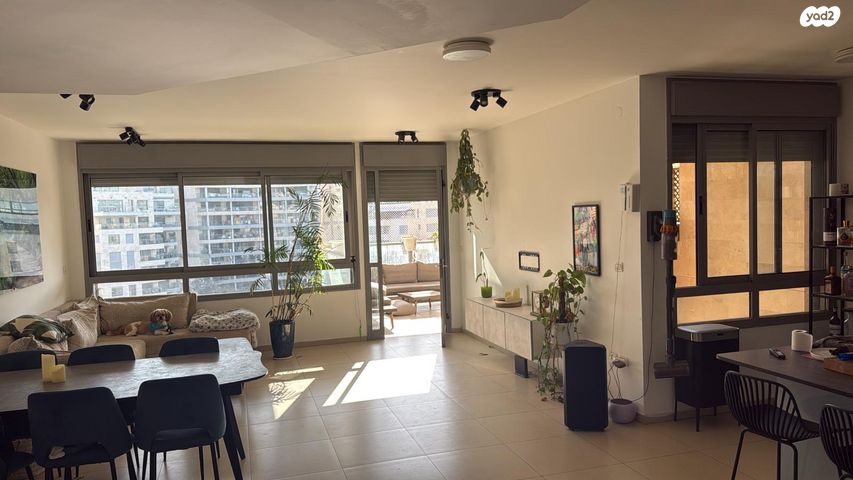 דירה, אמיר גלבוע, הגוש הגדול, רמת אביב החדשה, נופי ים, תל אביב יפו