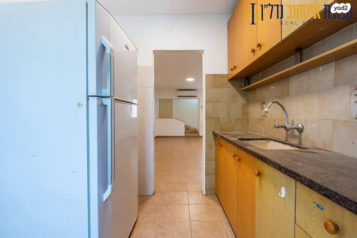 דירה, החלוץ, חדרה