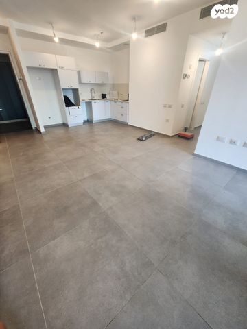 דירה, תוצרת הארץ, נחלת יצחק, תל אביב יפו