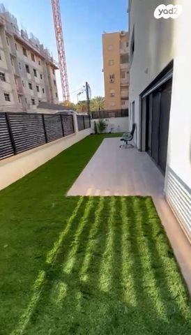 דירת גן, עין גנים, עין גנים, פתח תקווה