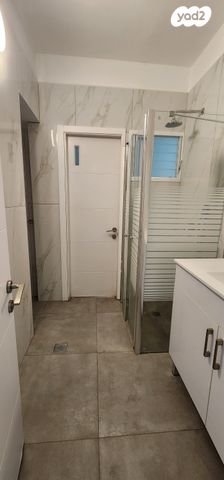 דירה, אריה שנקר, אגרובנק, חולון