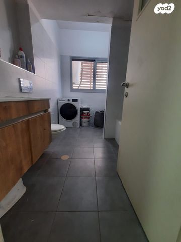 דירה, הרבי מלובביץ, עפולה הצעירה, עפולה