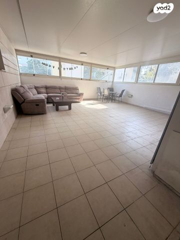 דירה, החשמונאים, קרית מוצקין