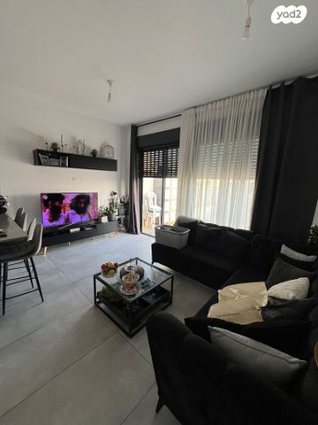 מעפילי אגוז 39