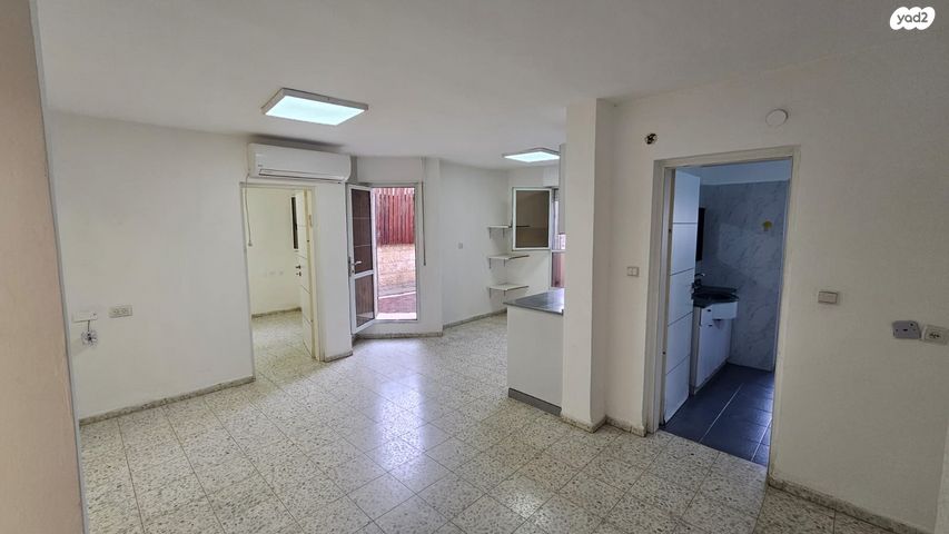 דירת גן, השליו, גילה, ירושלים