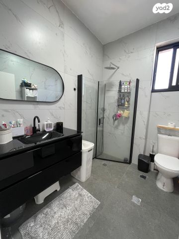 דירה, המצודה, תל גיבורים, חולון