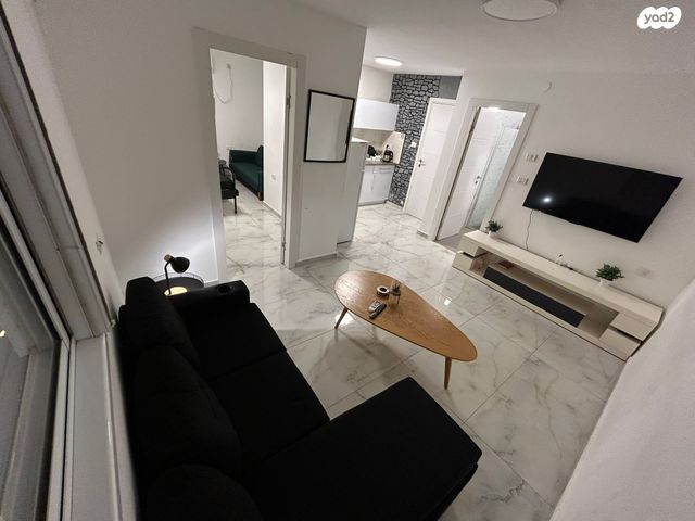 יחידת דיור, משה גליקסון 22, נאות הרצל, נתניה