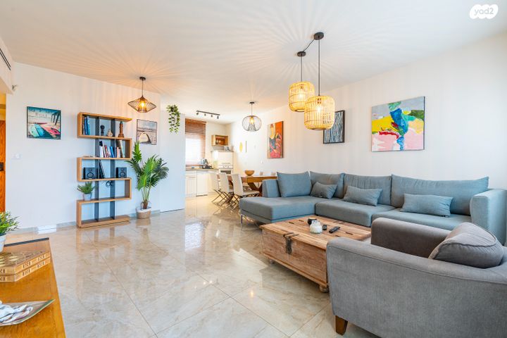 דירה, שדרות ברוך בוארון 6, גבעת אולגה, חדרה