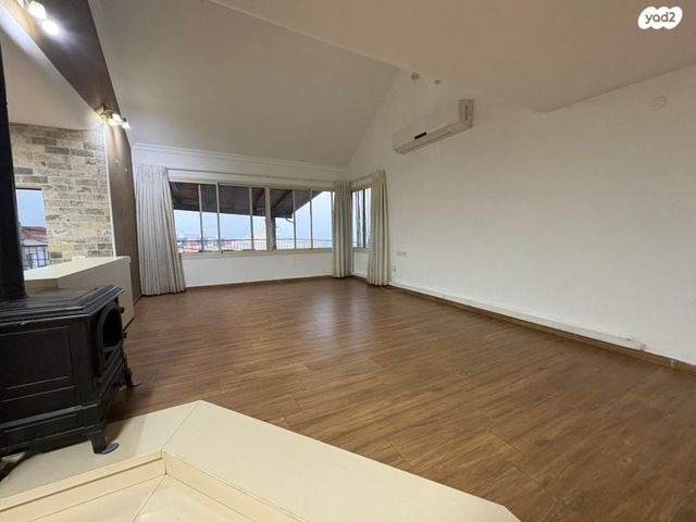 בית פרטי/ קוטג', הנביאים, בן גוריון, טבריה