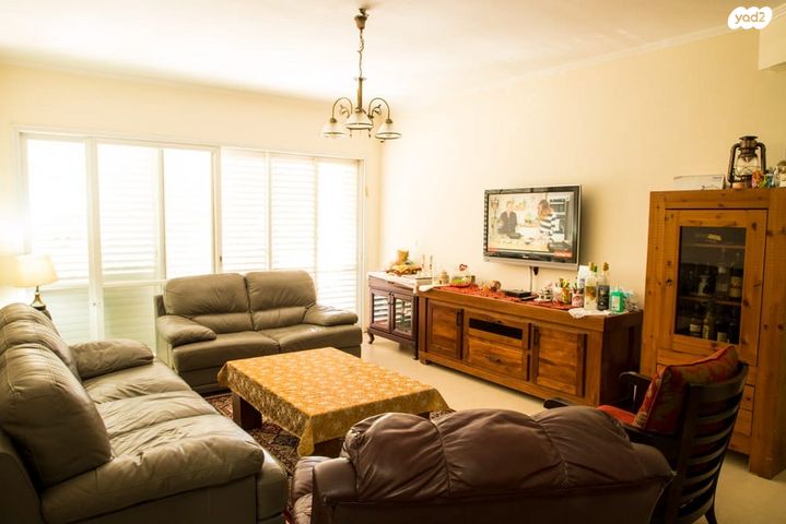 דירה, חטיבת גבעתי, רעננה