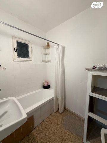 דירה, אלופי צה"ל 3, קרית שרת מזרח, חולון