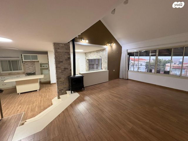 בית פרטי/ קוטג', הנביאים, בן גוריון, טבריה