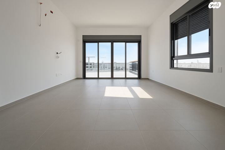 גג/ פנטהאוז, בר אילן, נווה דוד רמז, רעננה