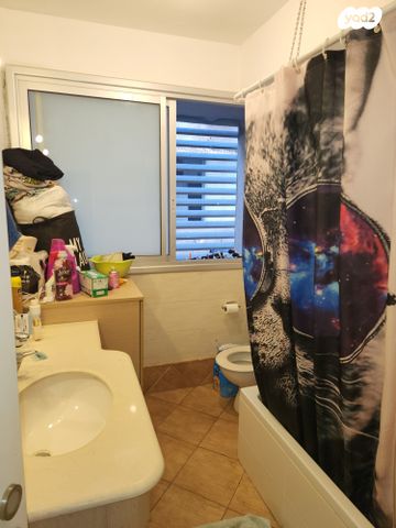 דירה, זאב ז'בוטינסקי 48, אגרובנק, חולון