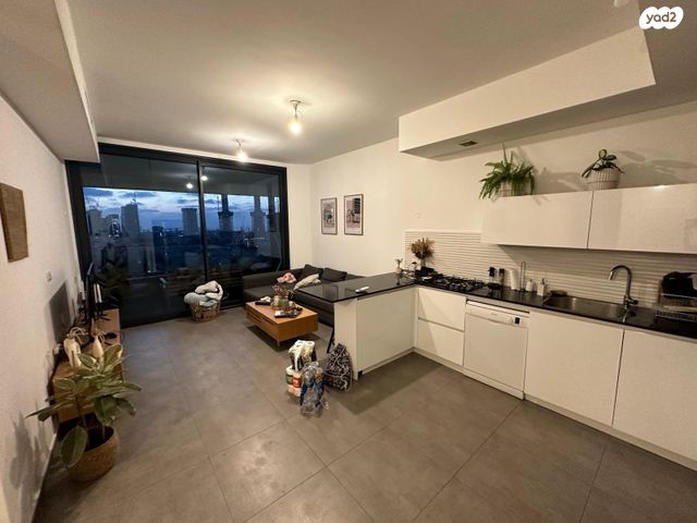 דירה, דרך מנחם בגין, מונטיפיורי, הרכבת, תל אביב יפו