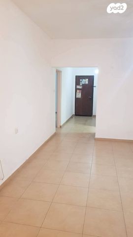 דירה, רוטשילד 34, רמב"ם, ראשון לציון