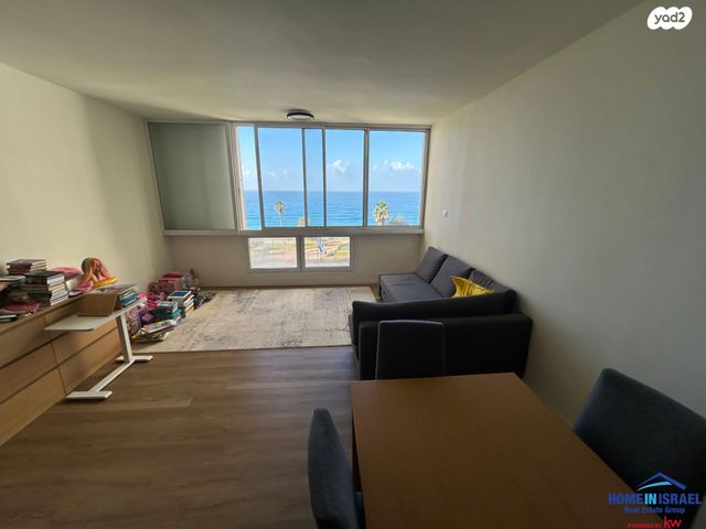 דירה, שדרות ניצה, צפון מערב מרכז העיר, נתניה