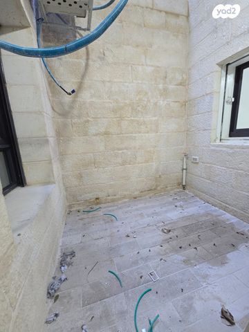 דירה, קוסטה ריקה, עיר גנים, ירושלים