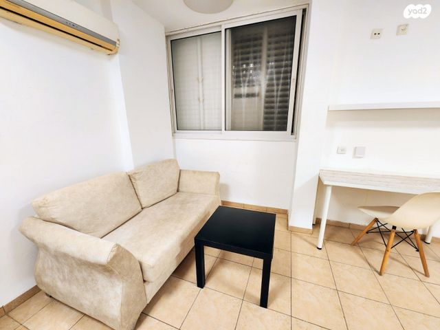 סטודיו/ לופט, אופקים, גבעת עמוס, נשר