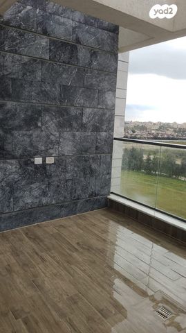 דירה, יצחק שמיר, נווה שרון / שער העיר, נתיבות