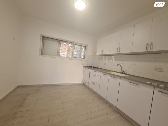 דירה, הגבול רוטשילד, בת ים