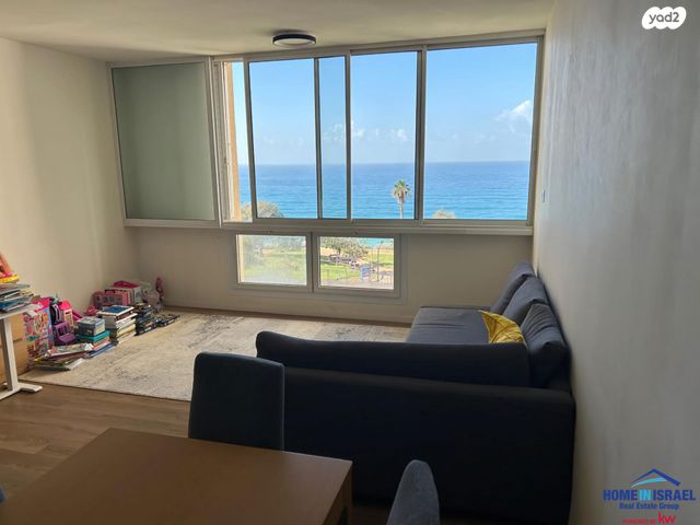 דירה, שדרות ניצה, צפון מערב מרכז העיר, נתניה