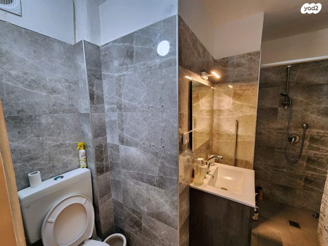 סטודיו/ לופט, אופקים, גבעת עמוס, נשר