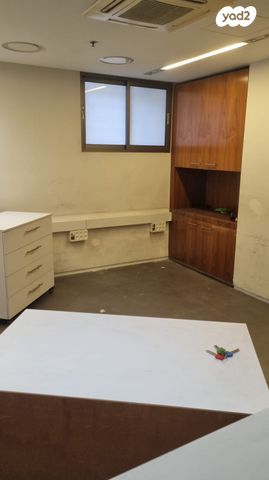 אולמות, שפירא, תל אביב יפו