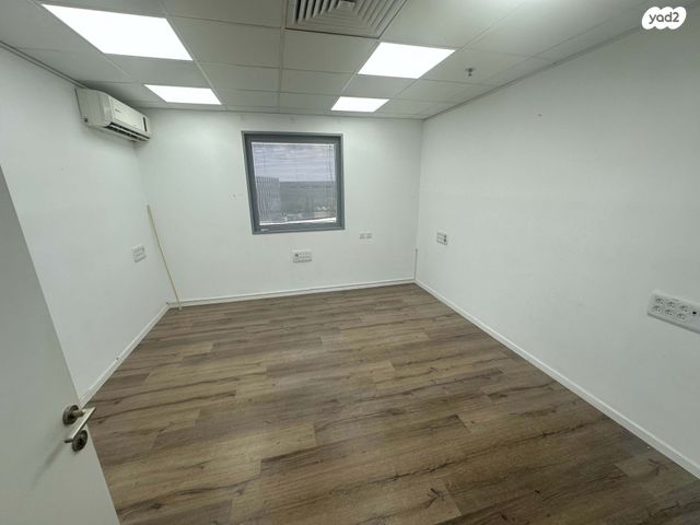 משרדים, הפארק הטכנולוגי, מודיעין מכבים רעות