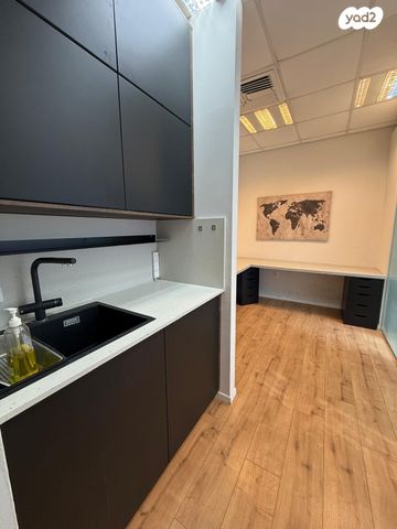 משרדים, בני ברק