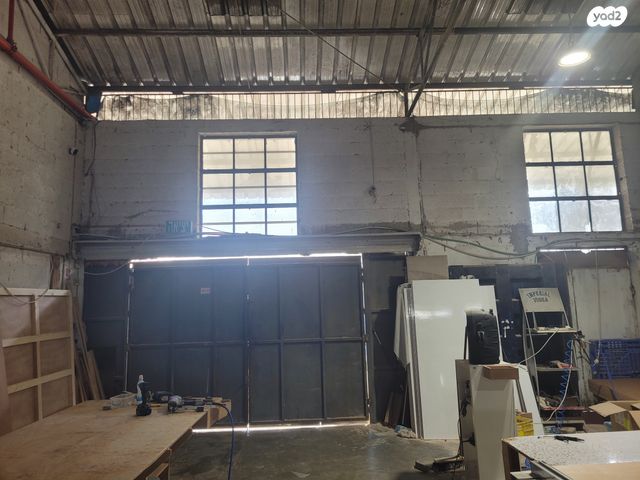 מבני תעשיה, אזור תעשיה, בת ים