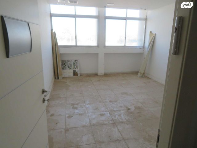 משרדים, שדרות לכיש 7, שאר העיר, קרית גת