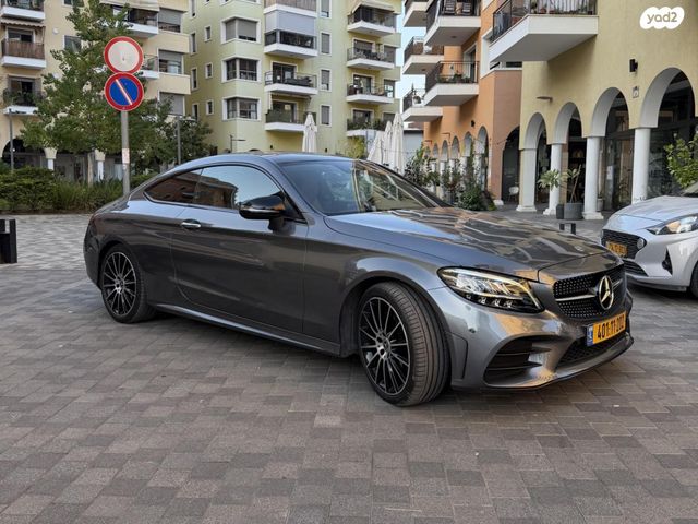 מודעת רכב מרצדס-בנץ C-class