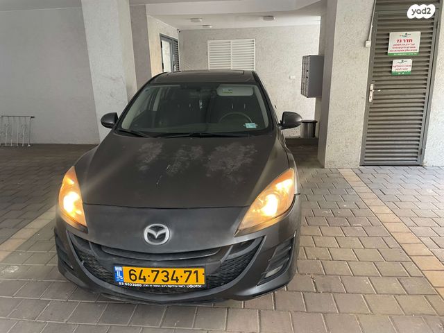 מודעת רכב מאזדה 3